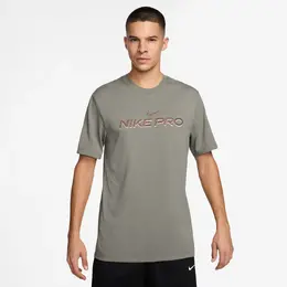 Nike: Зелёная футболка  Dri FIT