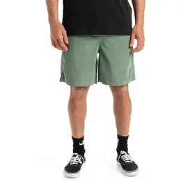 Quiksilver: Зелёные шорты 
