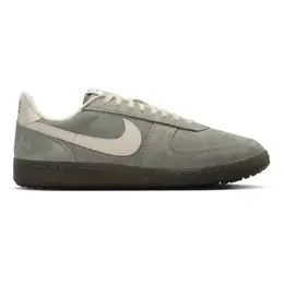 Nike: Зелёные кроссовки 