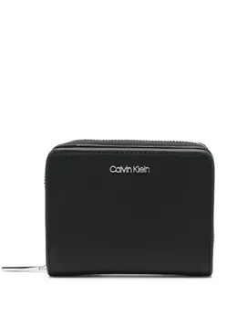 Calvin Klein: Чёрный кошелёк 