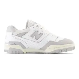 New Balance: Белые кроссовки  550