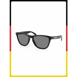Oakley: Очки 