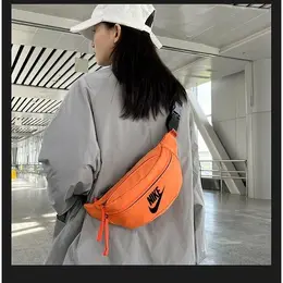 NIKE: Светоотражающая сумка 
