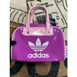 adidas: Розовая сумка 