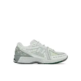 New Balance: Серые кеды  1906R