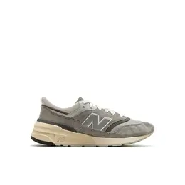 New Balance: Серые кеды 