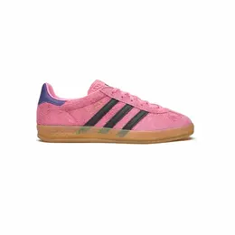 adidas: Розовые кроссовки  Gazelle