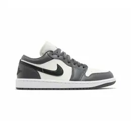 NIKE: Серые кроссовки  Air Jordan