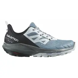 Salomon: Чёрные кроссовки 