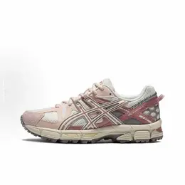 ASICS: Кроссовки 