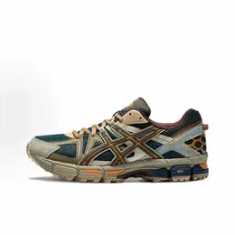 ASICS: Кроссовки 