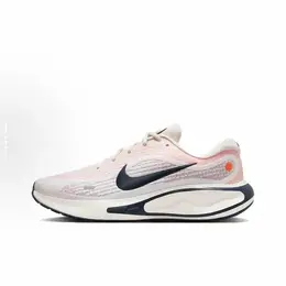 NIKE: Белые кроссовки 