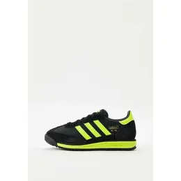 adidas Originals: Чёрные кроссовки 