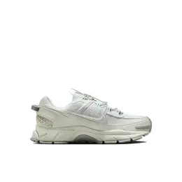 NIKE: Серые кеды 