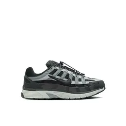 NIKE: Серые кеды 