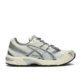 ASICS: Серебристые кроссовки  Gel-1130
