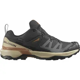 Salomon: Чёрные кроссовки 