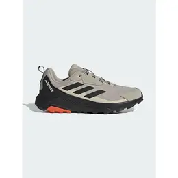 adidas: Бежевые кроссовки  Terrex