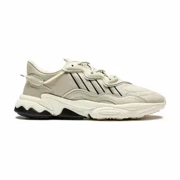adidas: Бежевые кроссовки 