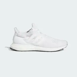 adidas: Белые кроссовки  UltraBoost