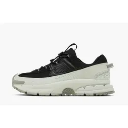 NIKE: Серые кроссовки 