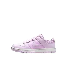 NIKE: Красные кеды 