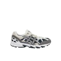 ASICS: Серые кеды 