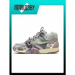 NIKE: Серые кеды 