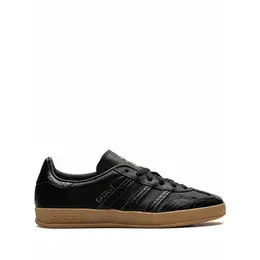 adidas: Чёрные кроссовки 