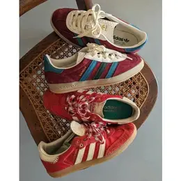 adidas: Зелёные кеды  Gazelle