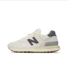 New Balance: Белые кроссовки  574