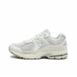 New Balance: Бежевые кроссовки 