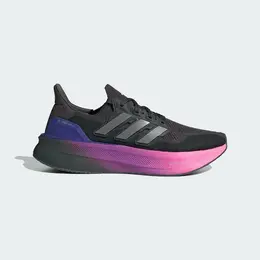 adidas: Чёрные кроссовки  UltraBoost