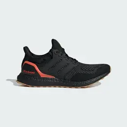 adidas: Чёрные кроссовки  UltraBoost