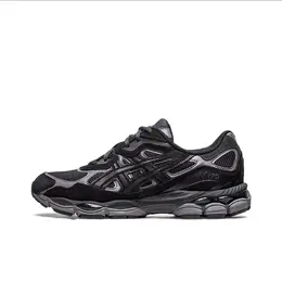 ASICS: Чёрные кроссовки  Gel