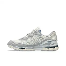 ASICS: Светлые кроссовки  Gel