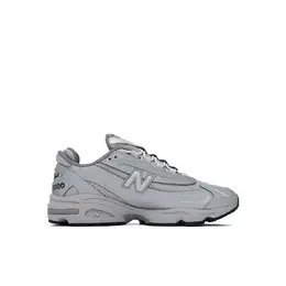 New Balance: Серые кеды 