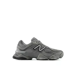New Balance: Серые кеды 