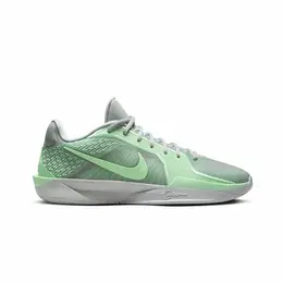 NIKE: Кроссовки 