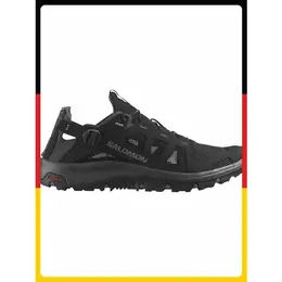 Salomon: Чёрные кроссовки 