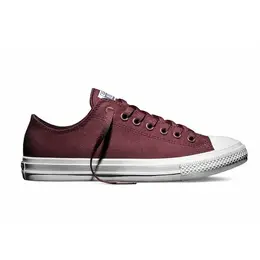 Converse: Бордовые кеды 