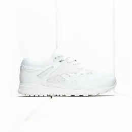 Reebok: Белые кроссовки 