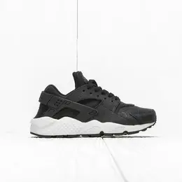 NIKE: Чёрные кроссовки 