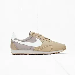NIKE: Коричневые кроссовки 