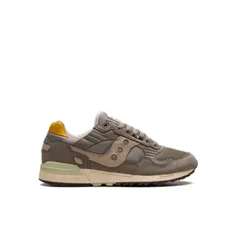Saucony: Оранжевые кроссовки  Shadow 5000