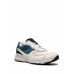 Saucony: Коричневые кроссовки  Grid
