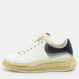 Alexander McQueen: Белые кроссовки  Larry