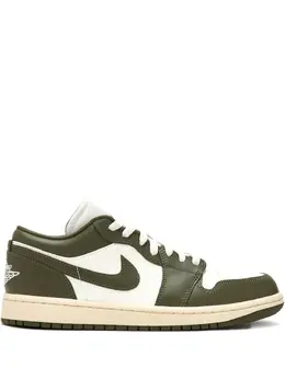Nike: Зелёные кроссовки  Air