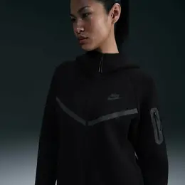 NIKE: Спортивная толстовка  Tech Fleece