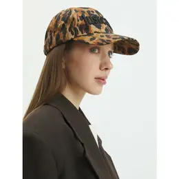 Just Cavalli: Бежевая кепка 